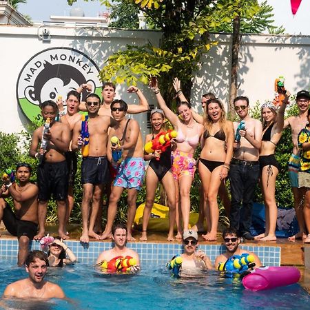 Mad Monkey Hostel Siem Reap Eksteriør billede